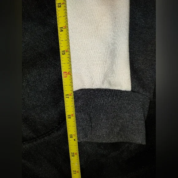 Boston Celtics Hoodie - Picture 7 of 11